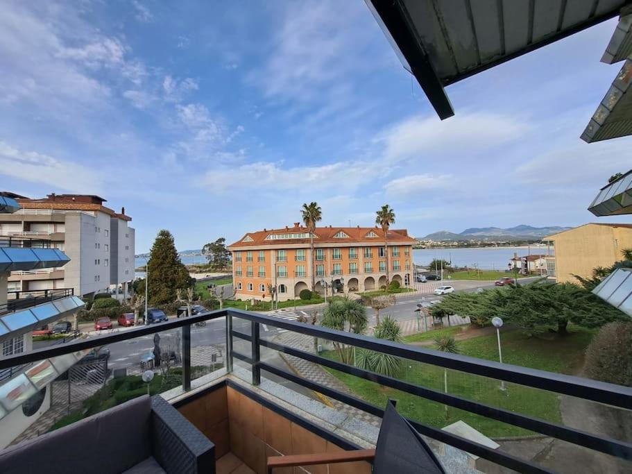 Baiona, Primera Linea De Playa Ladeira, Terraza. Bagian luar foto